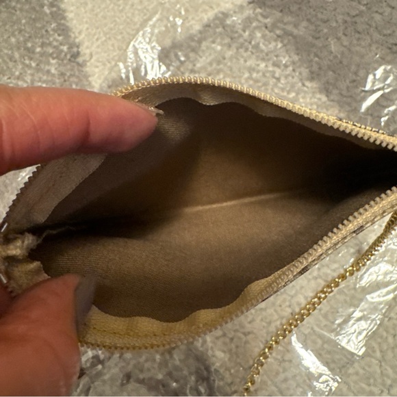 ❣️❣️SOLD❣️❣️GUCCI PLUS POUCH for Gucci Plus Tote Bag - Picture 4 of 10